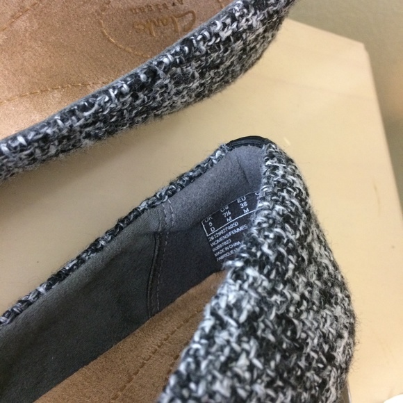 Clarks Artisan Womens Flats Size 7 1/2 - Picture 8 of 8